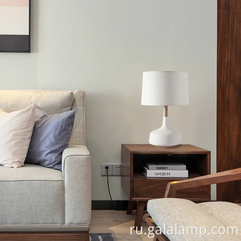 Изысканная керамическая лампа с полностью полицейскими с традиционными китайскими мотивами